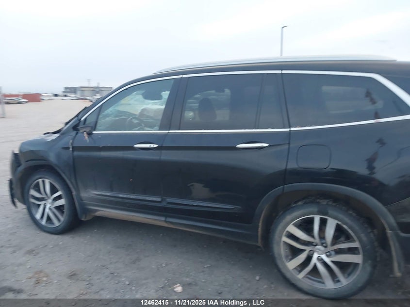5FNYF6H9XJB501911 2018 HONDA PILOT photo no. 14