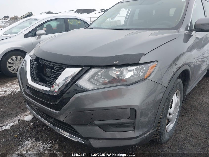 5N1AT2MT7HC852461 2017 NISSAN ROGUE photo no. 22