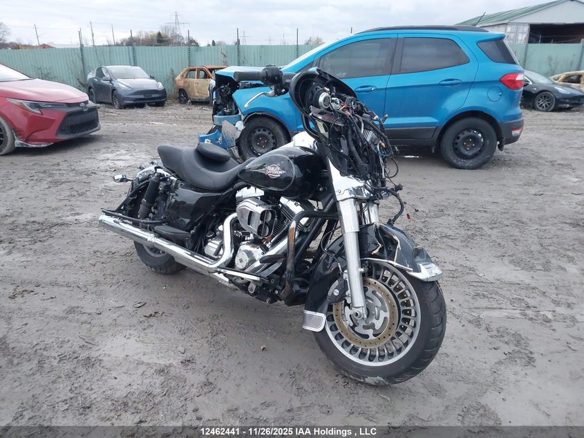 1HD1FFM18DB642614 2013 HARLEY-DAVIDSON ELECTRA GLIDE photo no. 2