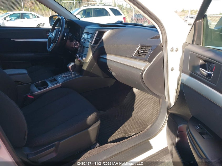 4S4BRGGCXA3370066 2010 SUBARU OUTBACK photo no. 5