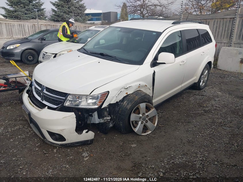 3D4PG5FGXBT566901 2011 DODGE JOURNEY photo no. 2