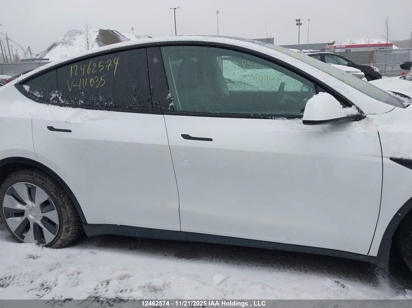 5YJYGDED1MF111035 2021 TESLA MODEL Y photo no. 13