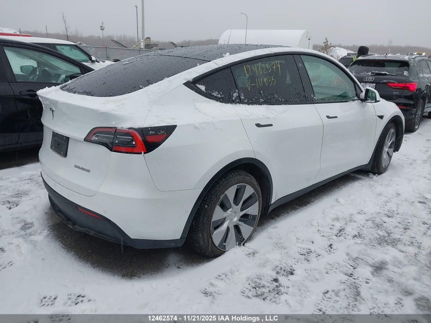 5YJYGDED1MF111035 2021 TESLA MODEL Y photo no. 4