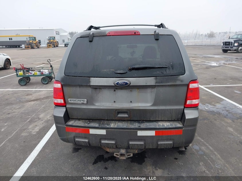 1FMCU0D71BKA76872 2011 FORD ESCAPE photo no. 16