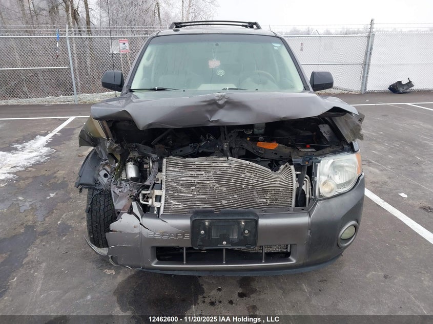 1FMCU0D71BKA76872 2011 FORD ESCAPE photo no. 6