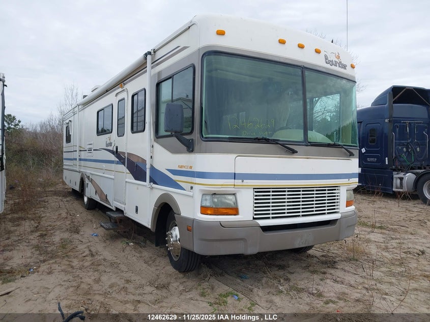 1FCNF53S810A05172 2001 FORD FIVE HUNDRED photo no. 1