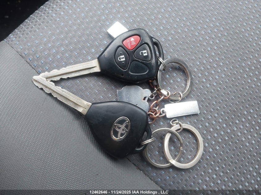 2009 Toyota Corolla Matrix S VIN: 2T1KE40E09C012049 Lot: 12462646