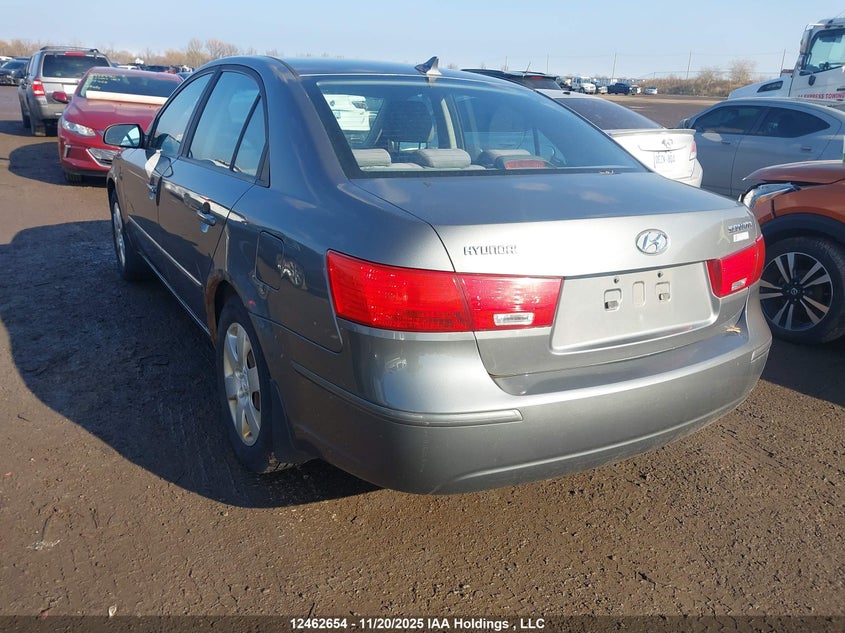 5NPET4AC0AH636113 2010 HYUNDAI SONATA photo no. 3