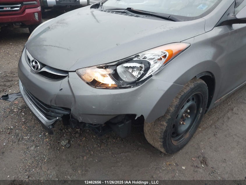 2012 Hyundai Elantra Gls/Limited VIN: 5NPDH4AE0CH148104 Lot: 12462656