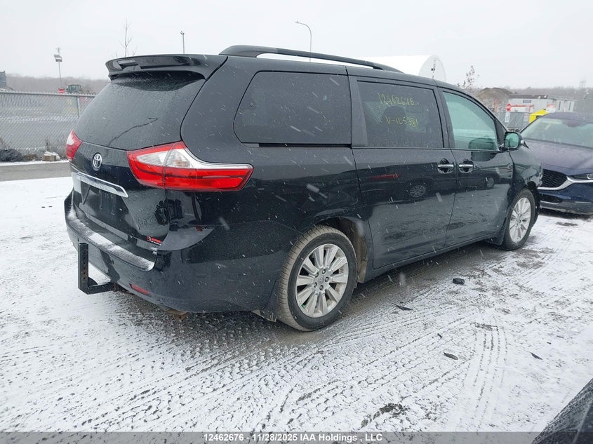 5TDDK3DC3FS105381 2015 TOYOTA SIENNA photo no. 4