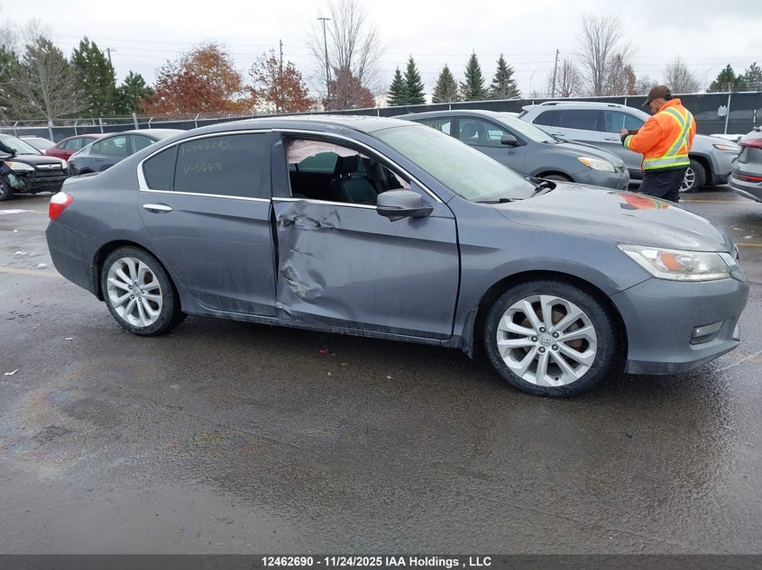 2014 Honda Accord Touring VIN: 1HGCR2F93EA812478 Lot: 12462690
