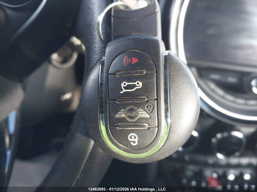 2016 Mini 5 Door Cooper S VIN: WMWXU3C5XG2B67251 Lot: 12462693