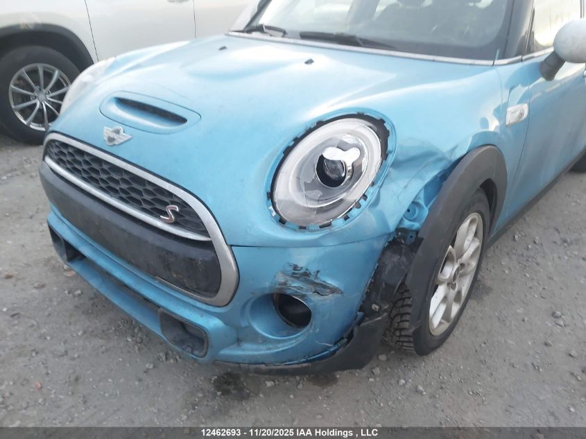 2016 Mini 5 Door Cooper S VIN: WMWXU3C5XG2B67251 Lot: 12462693