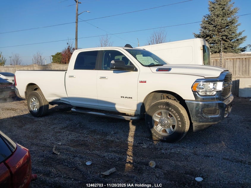 3C63R3HJ1KG613283 2019 RAM 3500 photo no. 13