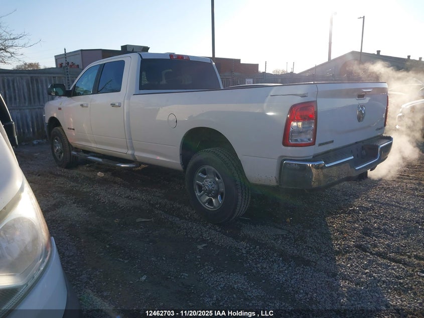 3C63R3HJ1KG613283 2019 RAM 3500 photo no. 3