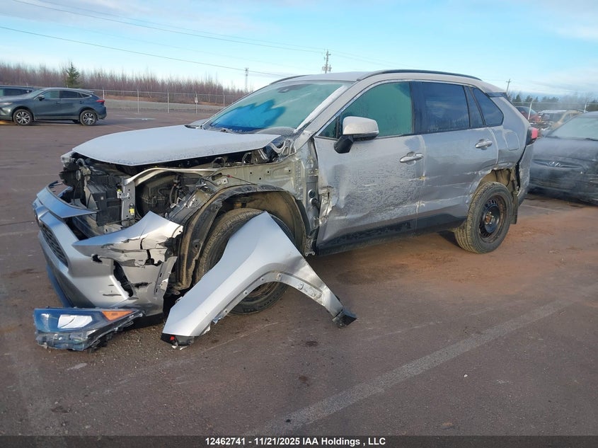 2T3B1RFV2LC121434 2020 TOYOTA RAV 4 photo no. 2