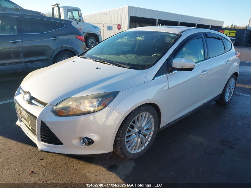 1FADP3N27EL303121 2014 FORD FOCUS photo no. 2