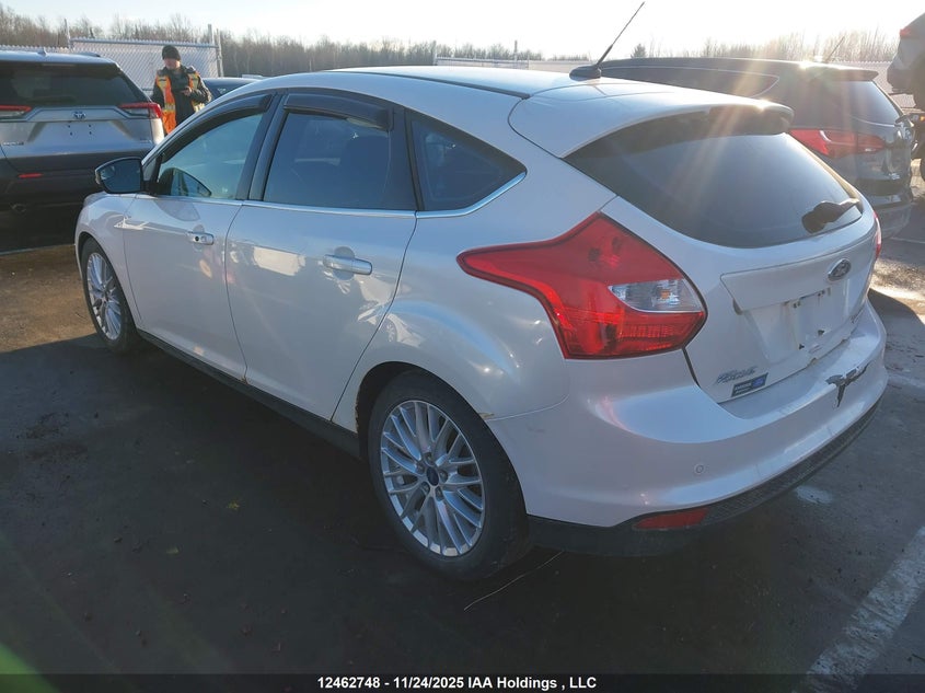 1FADP3N27EL303121 2014 FORD FOCUS photo no. 3