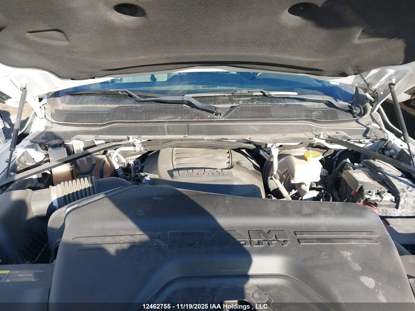 3C63R3HJ2LG183619 2020 RAM 3500 photo no. 10