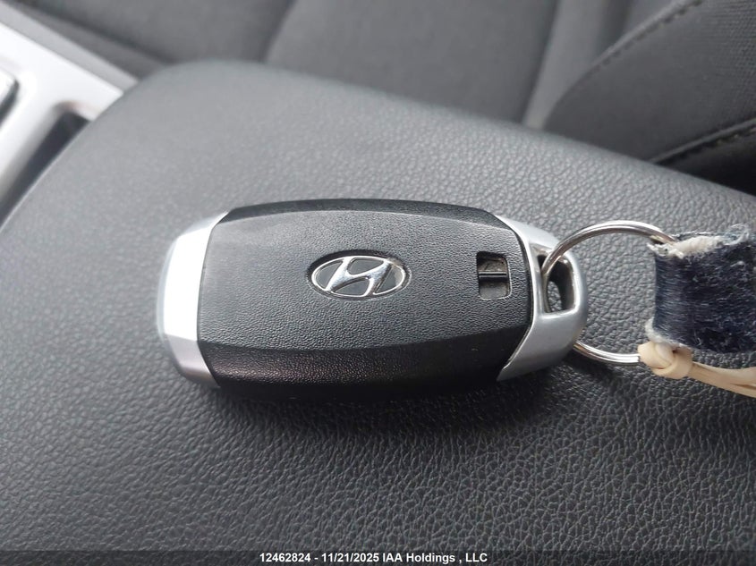 2022 Hyundai Kona Electric Preferred With Two-Tone Roof VIN: KM8K23AG8NU156623 Lot: 12462824