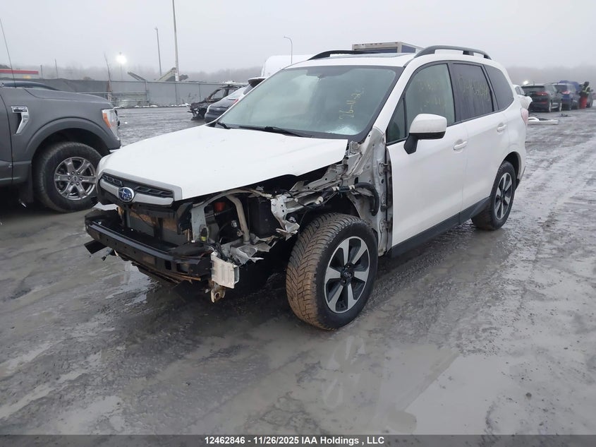 JF2SJEJC1HH476445 2017 SUBARU FORESTER photo no. 2