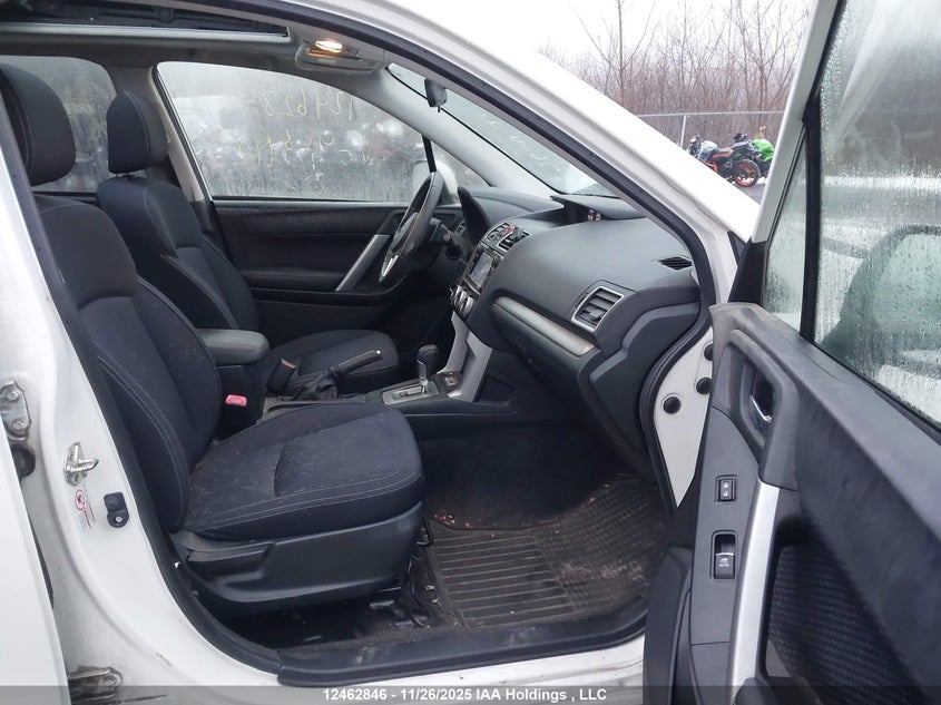 JF2SJEJC1HH476445 2017 SUBARU FORESTER photo no. 5