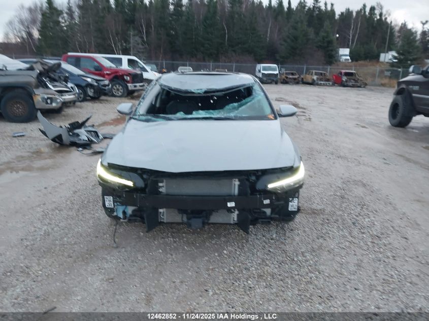 2025 Hyundai Elantra Limited VIN: KMHLN4DJ4SU138110 Lot: 12462852