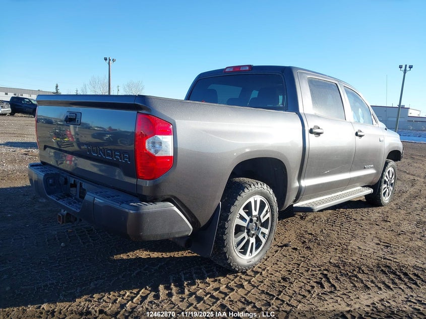 5TFDY5F12JX709349 2018 TOYOTA TUNDRA photo no. 4