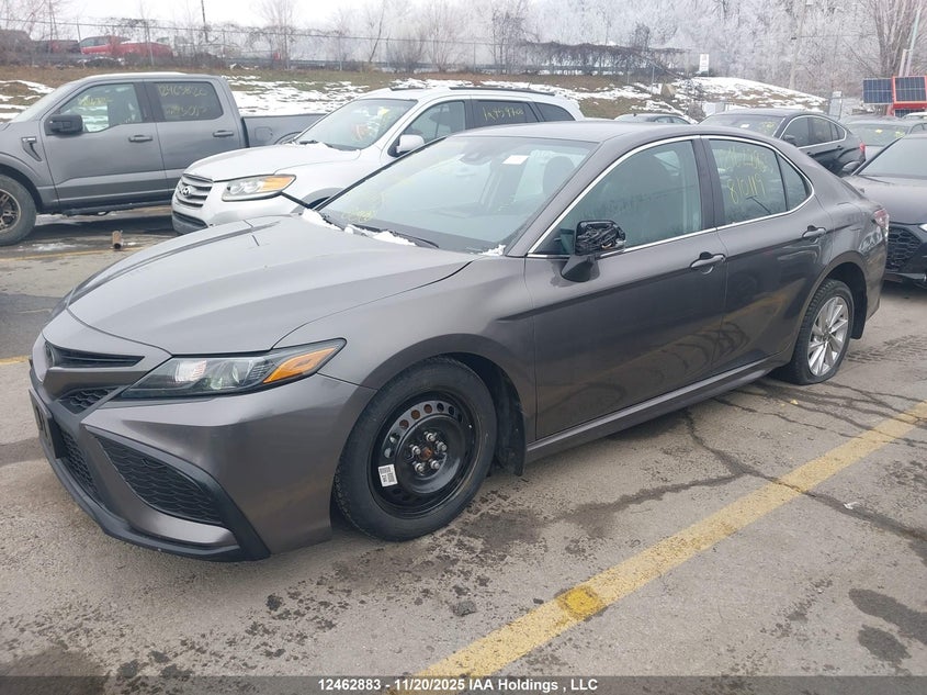 4T1G11AK8PU810119 2023 TOYOTA CAMRY photo no. 2