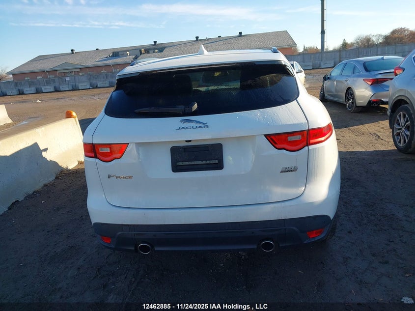 SADCK2BV1HA060438 2017 JAGUAR F-PACE photo no. 17