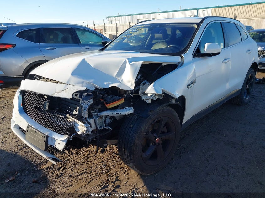 SADCK2BV1HA060438 2017 JAGUAR F-PACE photo no. 6