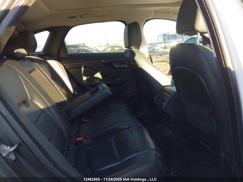 SADCK2BV1HA060438 2017 JAGUAR F-PACE photo no. 8