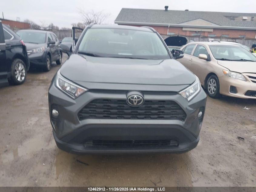 2020 Toyota Rav4 Xle/Xle Premium VIN: 2T3W1RFV2LC062080 Lot: 12462912