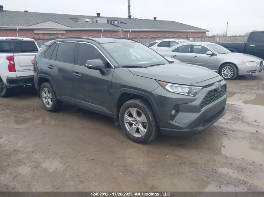 2020 Toyota Rav4 Xle/Xle Premium VIN: 2T3W1RFV2LC062080 Lot: 12462912
