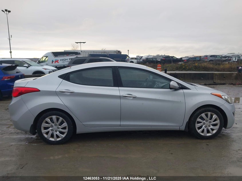 5NPDH4AEXBH024985 2011 HYUNDAI ELANTRA photo no. 13