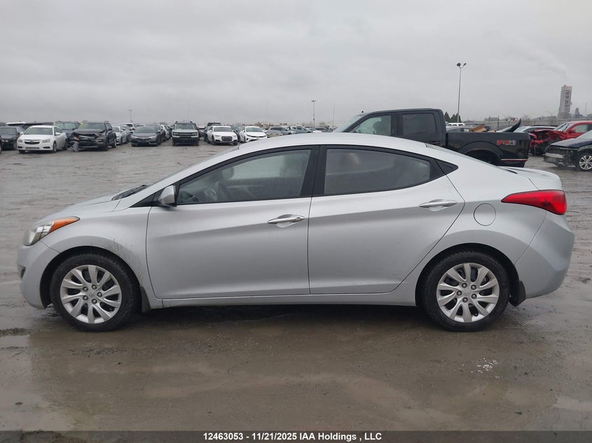 5NPDH4AEXBH024985 2011 HYUNDAI ELANTRA photo no. 14