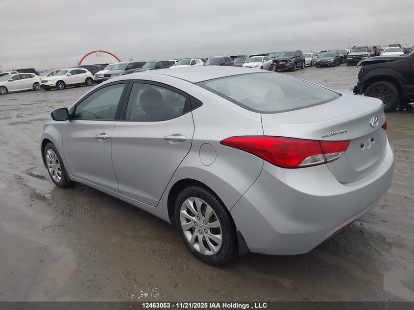 5NPDH4AEXBH024985 2011 HYUNDAI ELANTRA photo no. 3