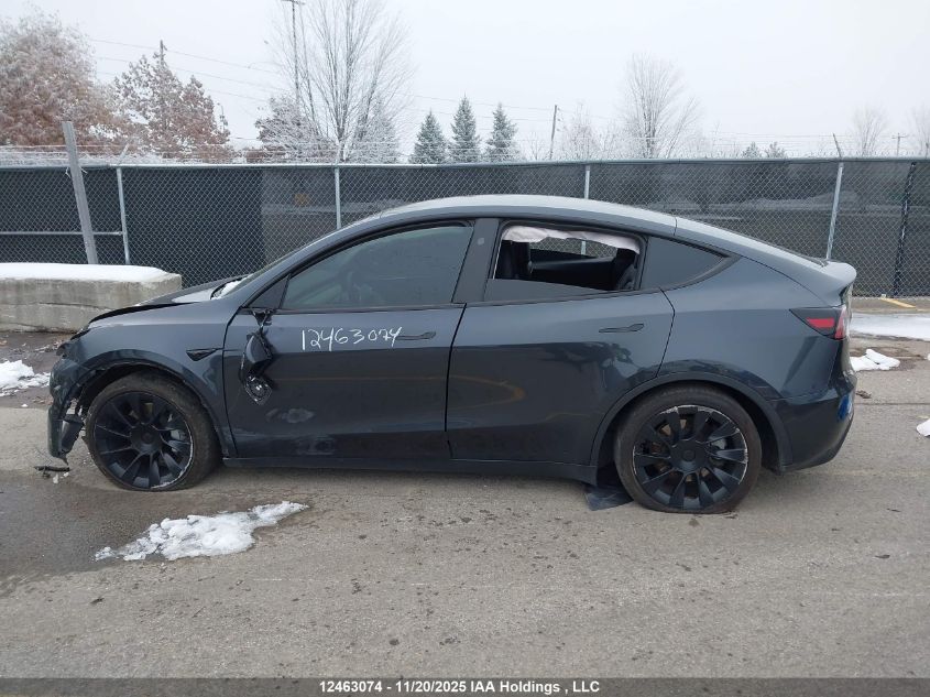 2024 Tesla Model Y Long Range/Rwd VIN: 7SAYGDED6RF055989 Lot: 12463074