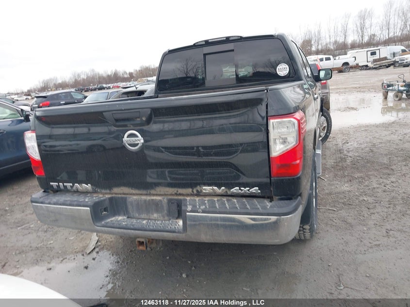 1N6AA1EJ3JN515777 2018 NISSAN TITAN photo no. 17