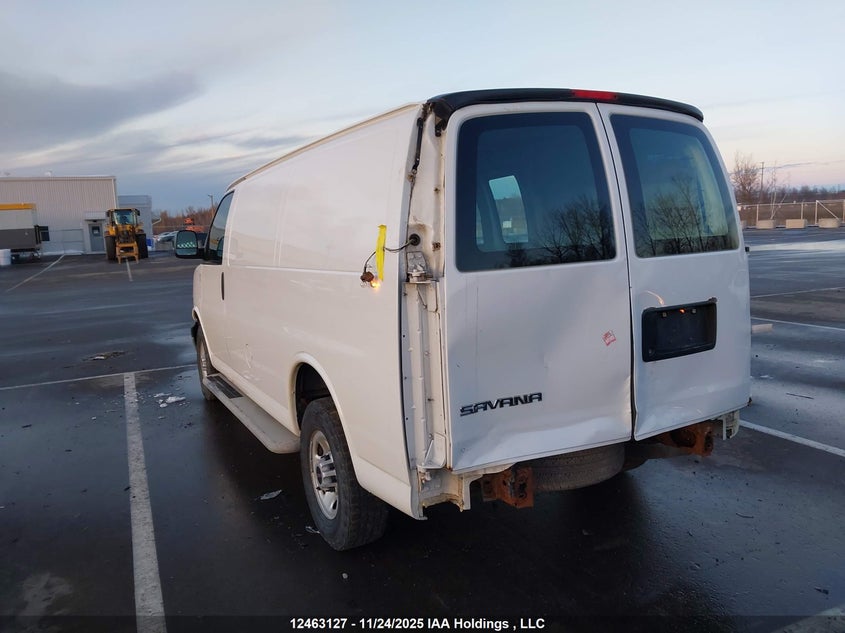 1GTW7AFF5H1165233 2017 GMC SAVANA photo no. 3