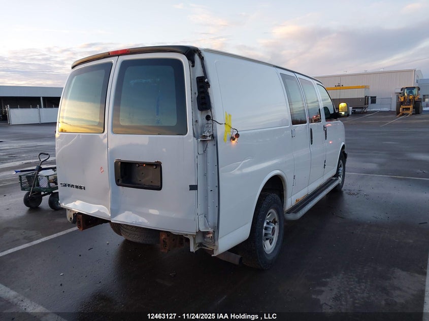 1GTW7AFF5H1165233 2017 GMC SAVANA photo no. 4