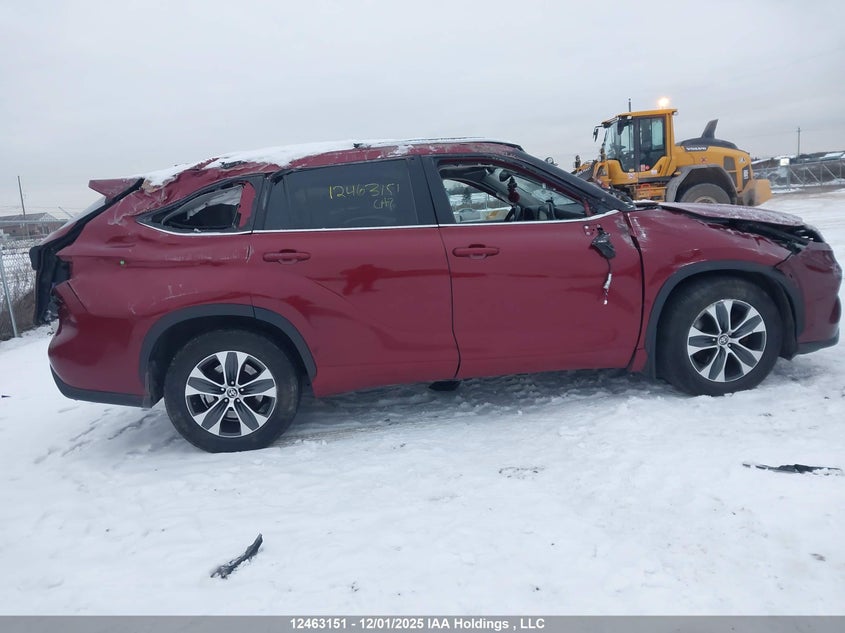 5TDGZRBH7LS032957 2020 TOYOTA HIGHLANDER photo no. 13