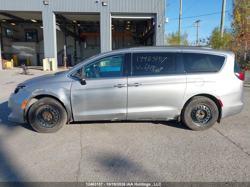 Chrysler Pacifica 2017 2C4RC1CG7HR659689 Image 15