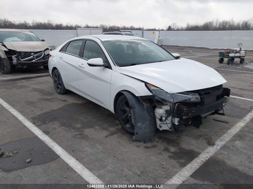 KMHLM4AG3MU170450 2021 HYUNDAI ELANTRA photo no. 24