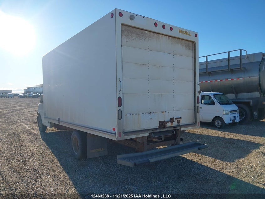 1GD374CG7F1193271 2015 GMC SAVANA photo no. 3