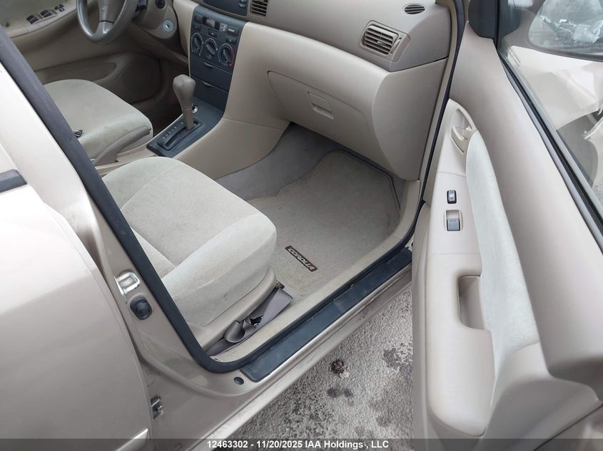 2T1BR32E14C810144 2004 TOYOTA COROLLA photo no. 5