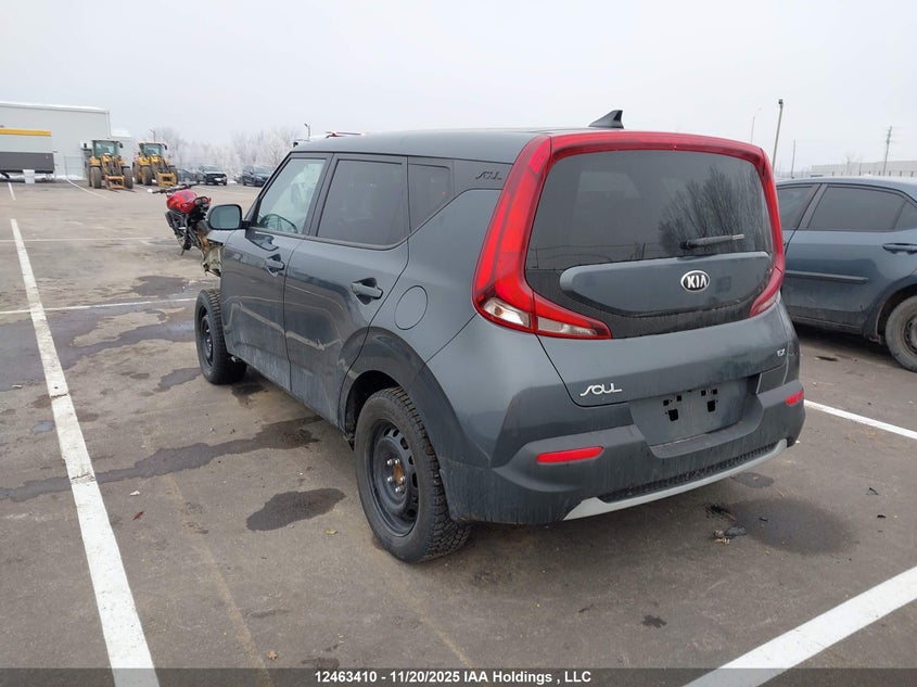 KNDJ33AU7L7016884 2020 KIA SOUL photo no. 3