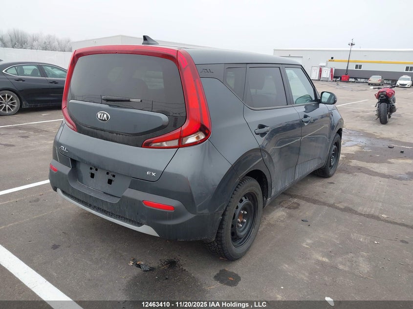 KNDJ33AU7L7016884 2020 KIA SOUL photo no. 4