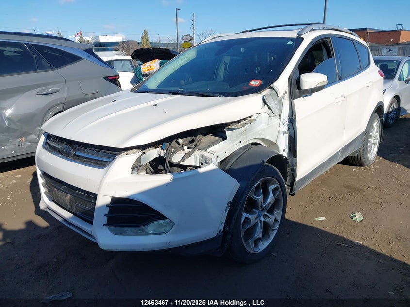 1FMCU9J93DUC81904 2013 FORD ESCAPE photo no. 2
