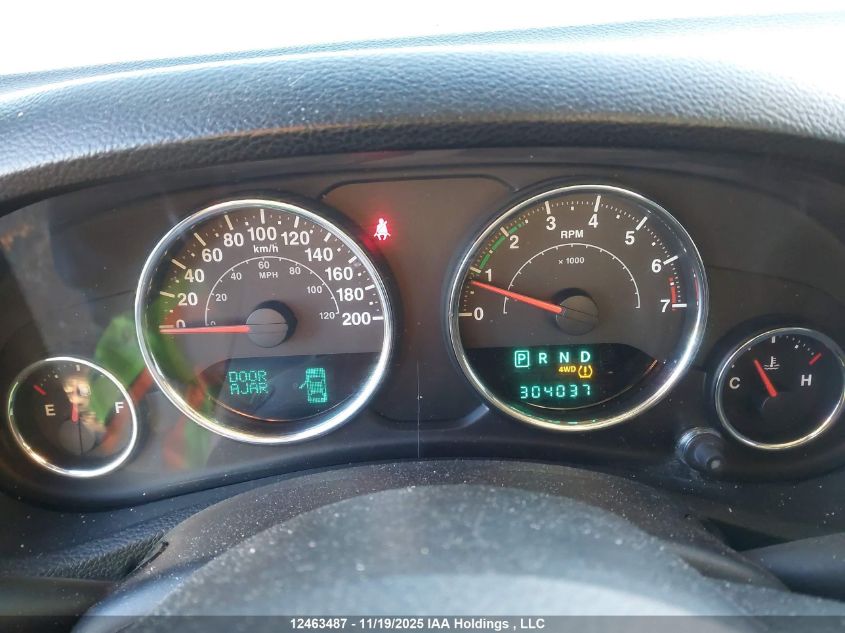 2013 Jeep Wrangler Unlimited Sahara VIN: 1C4BJWEG5DL595740 Lot: 12463487